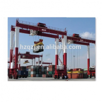 RTG container lifting crane in port